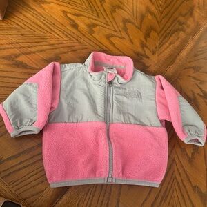 Baby‎ North Face 0-3 months Pink!
